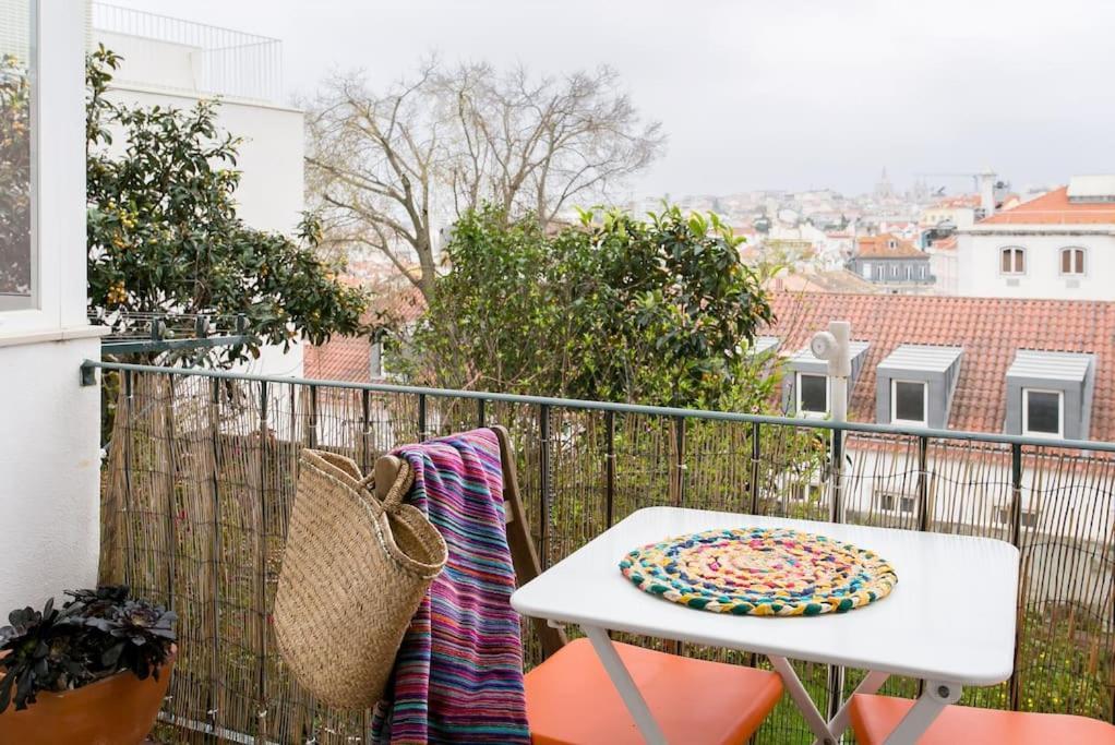 Principe Real Cool And Artistic 3 Bedrooms Flat! Lisbon Exterior photo